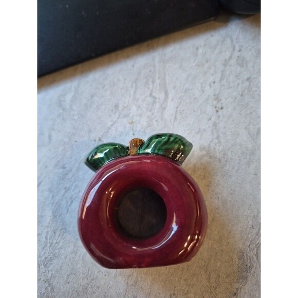12 Vintage Ceramic Red Apple Napkin Rings, No Chips or Cracks - Picture 2 of 10